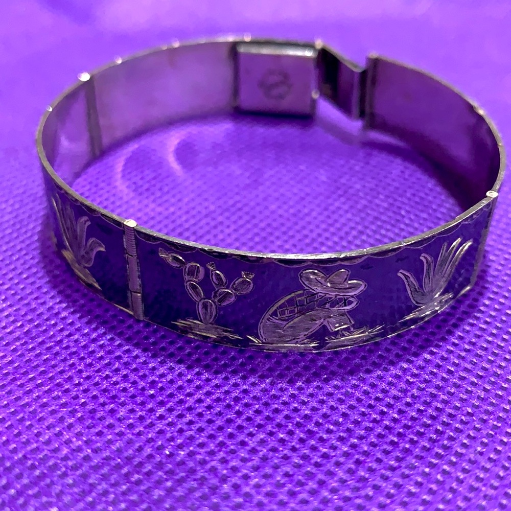 🌵🐲vintage sterling bracelet